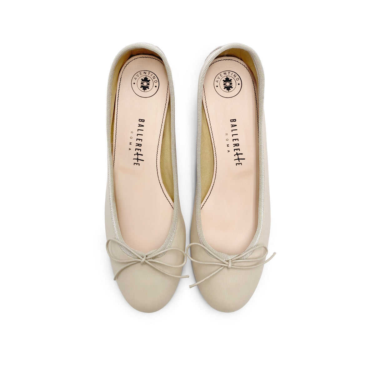 Beige leather ballet flats with heel