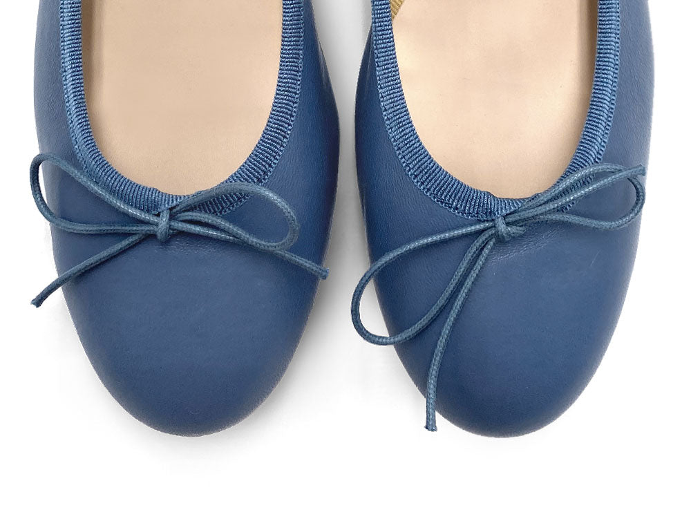 Light blue leather ballet flats with high heel