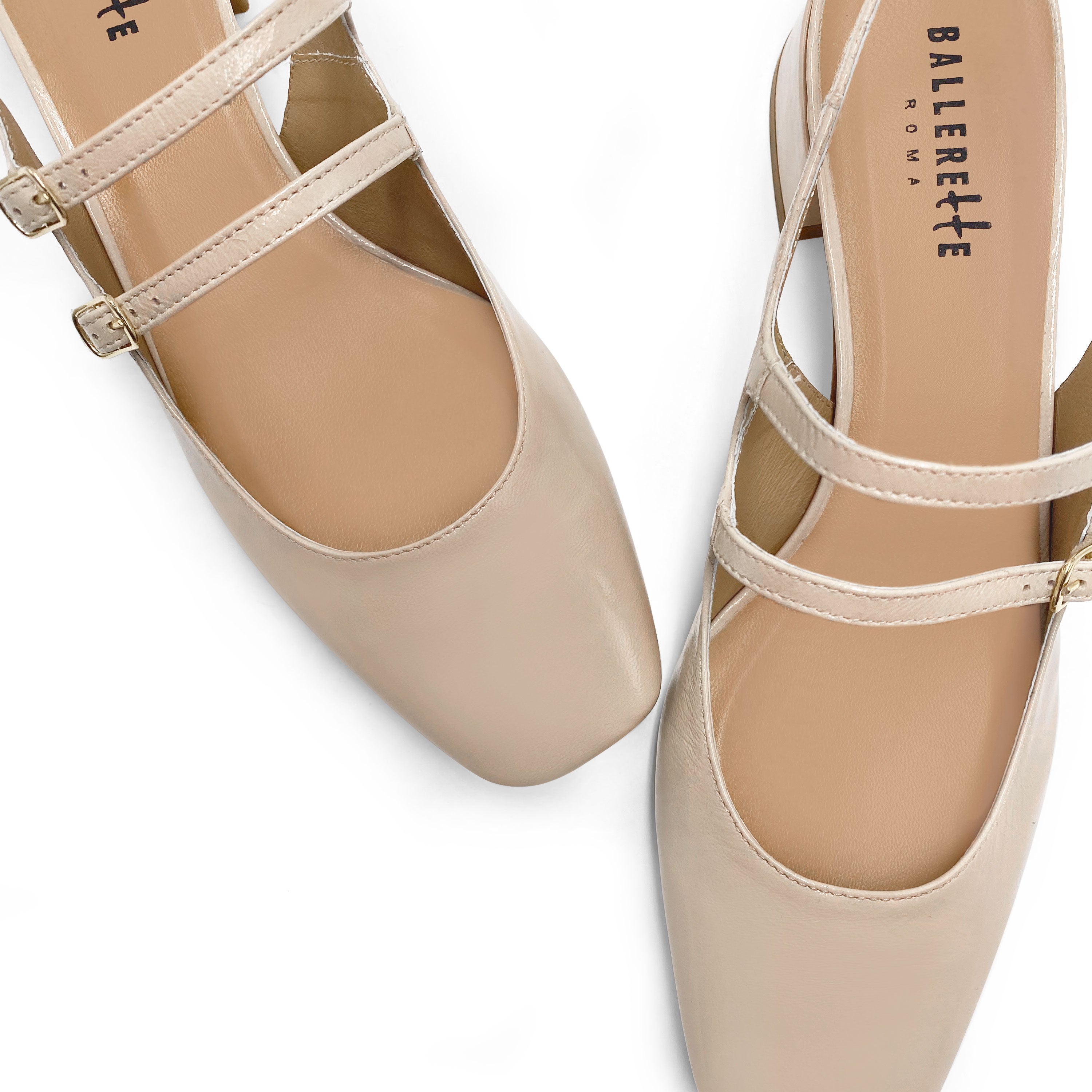 Beige slingback ballet flats in shiny leather with heel