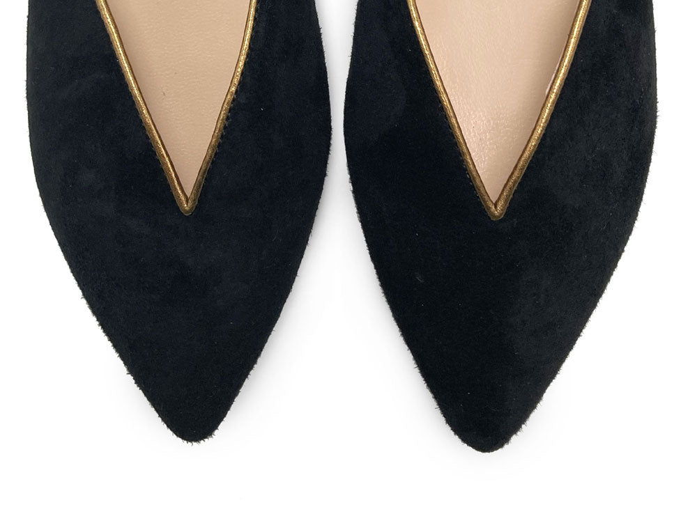Summer mule shoes in black suede with bronze ankle tie