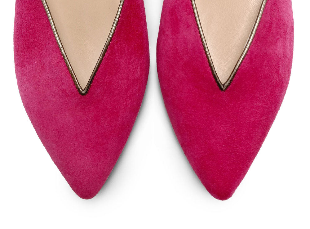 Summer mule shoes in fuchsia suede with gunmetal ankle tie