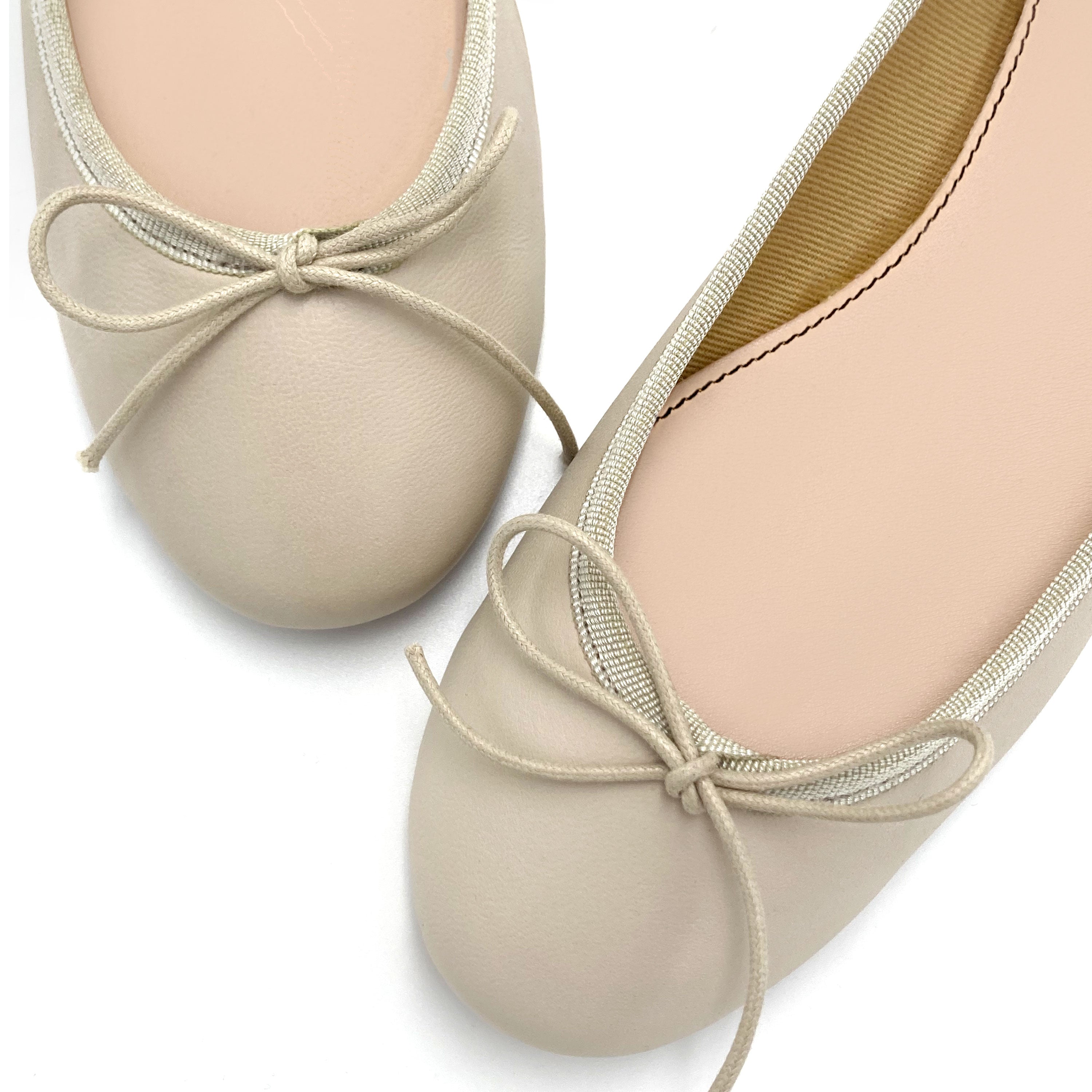 Beige leather ballet flats