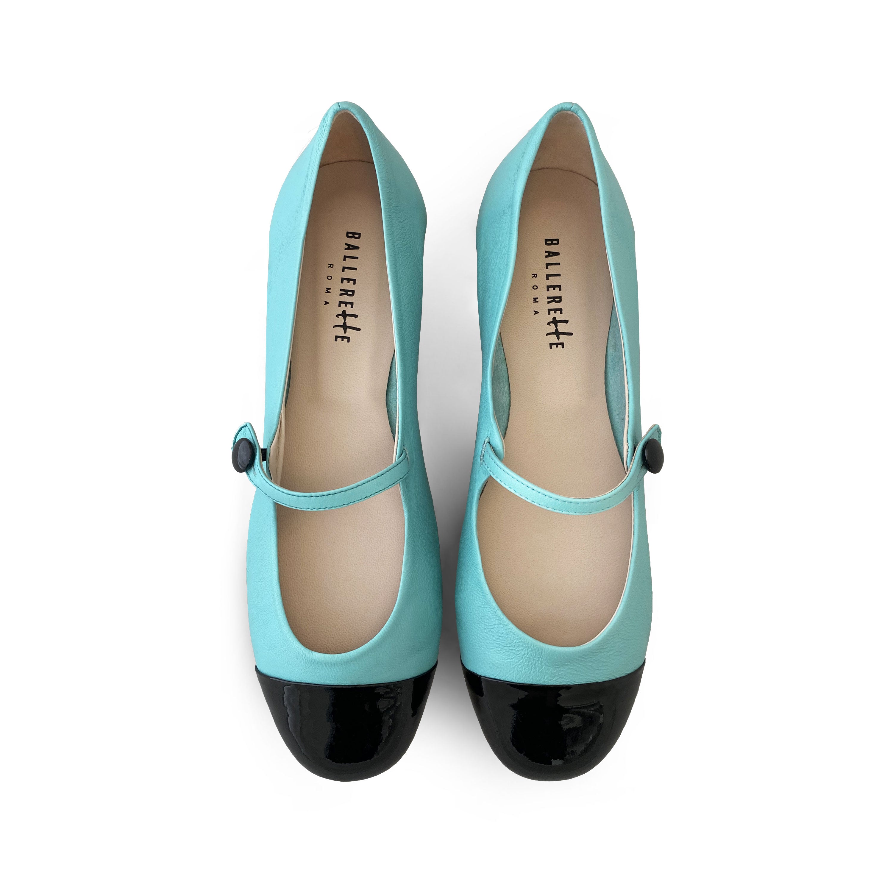Aquamarine ballet flats with patent toe and strap
