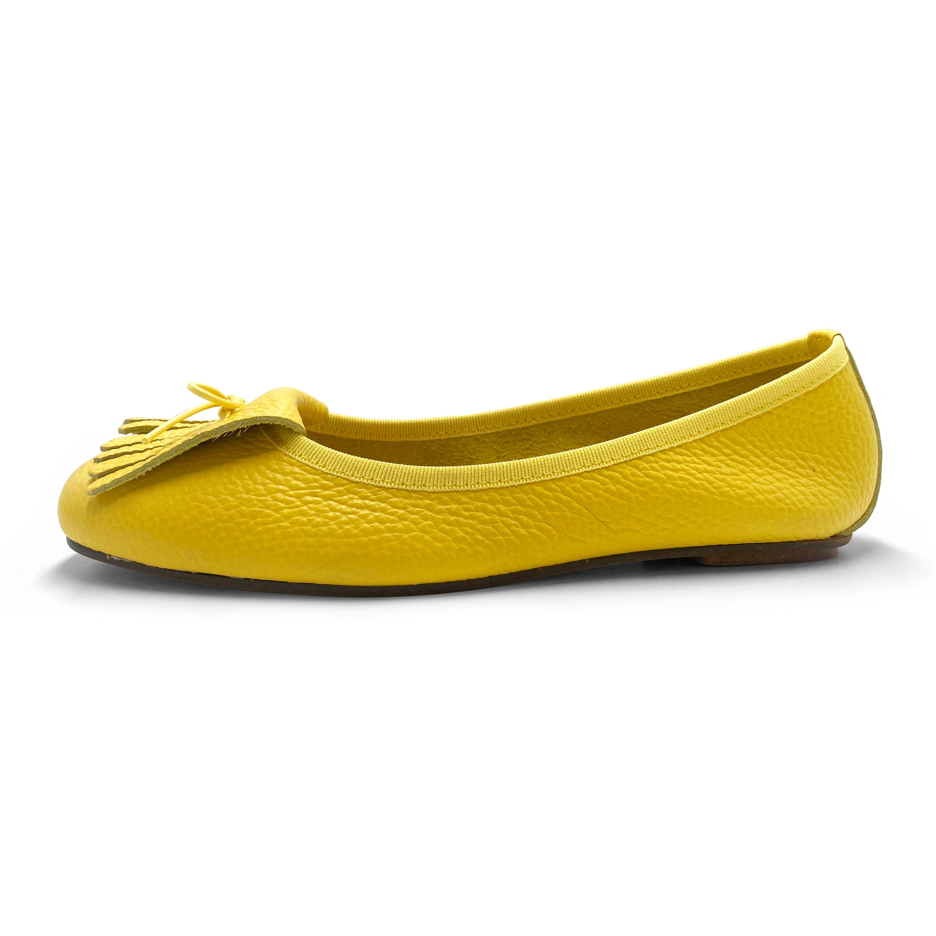 Yellow leather woman moccasins with fringe