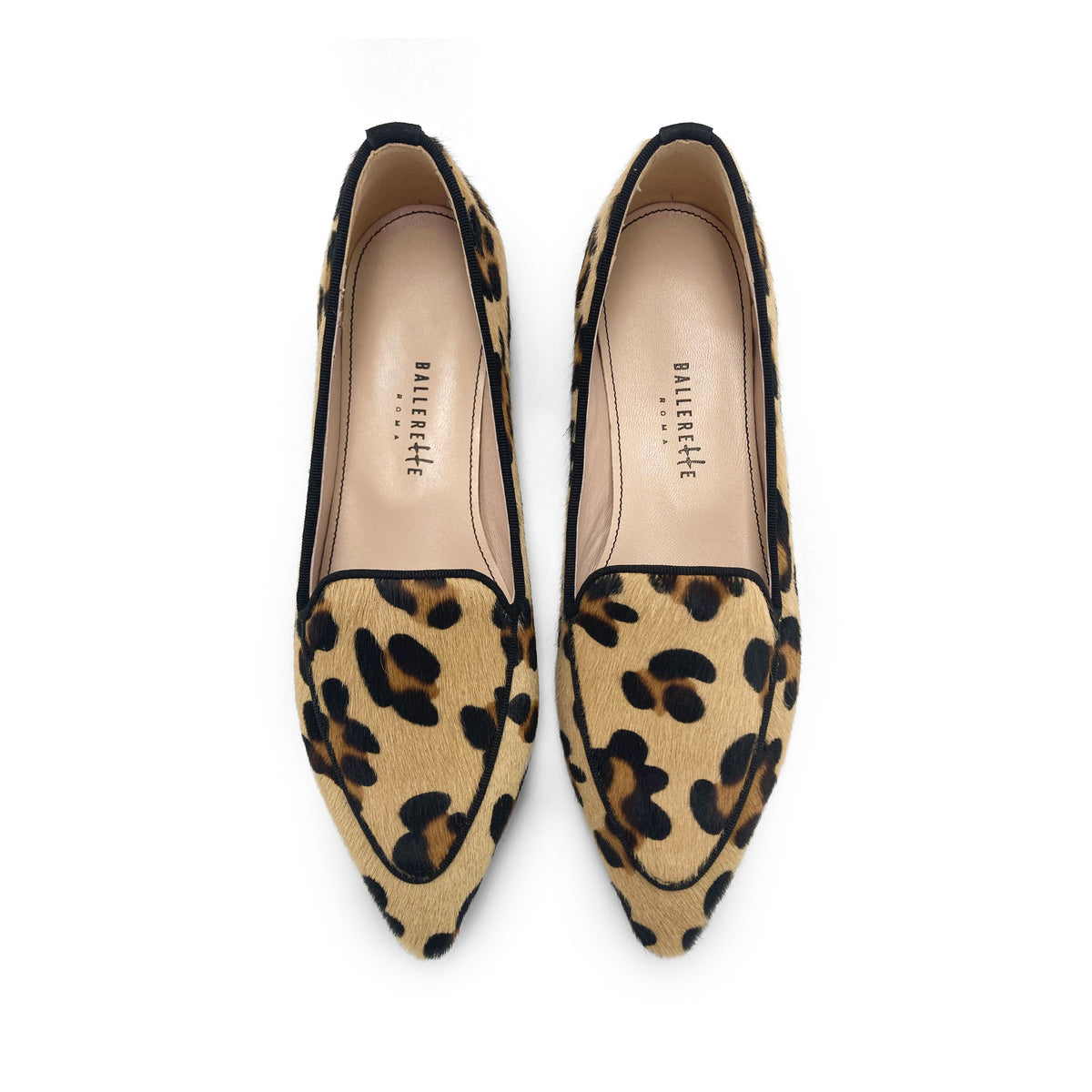 Elegant women's spotted pony hair moccasins