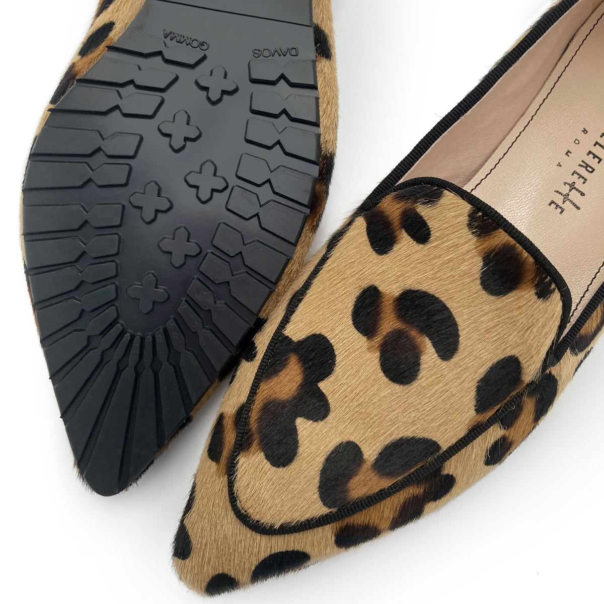 Elegant women's spotted pony hair moccasins