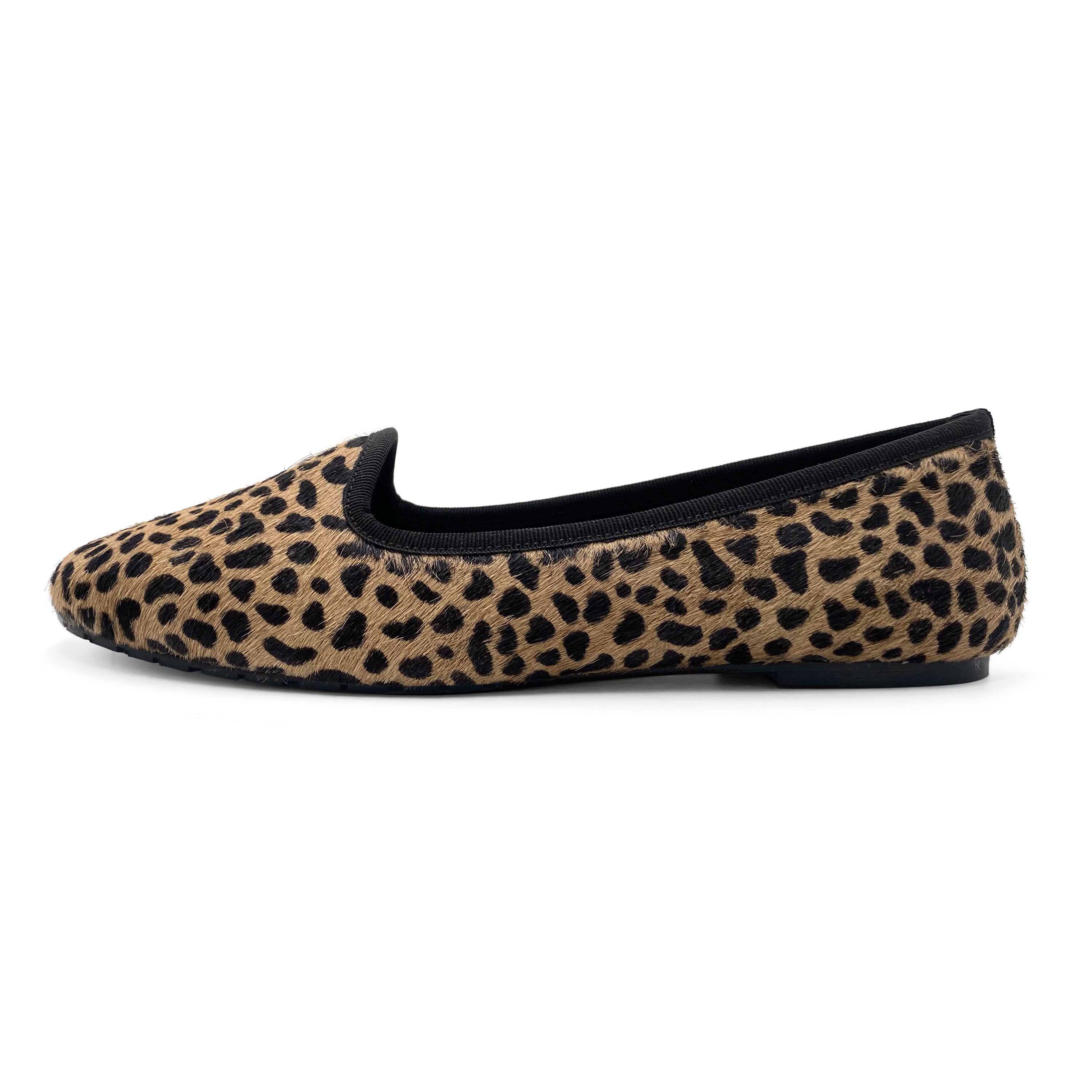 Women's spotted loafers