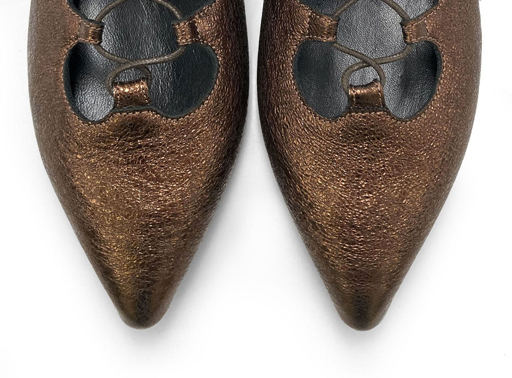 Bronze pointed ankle boots with laces