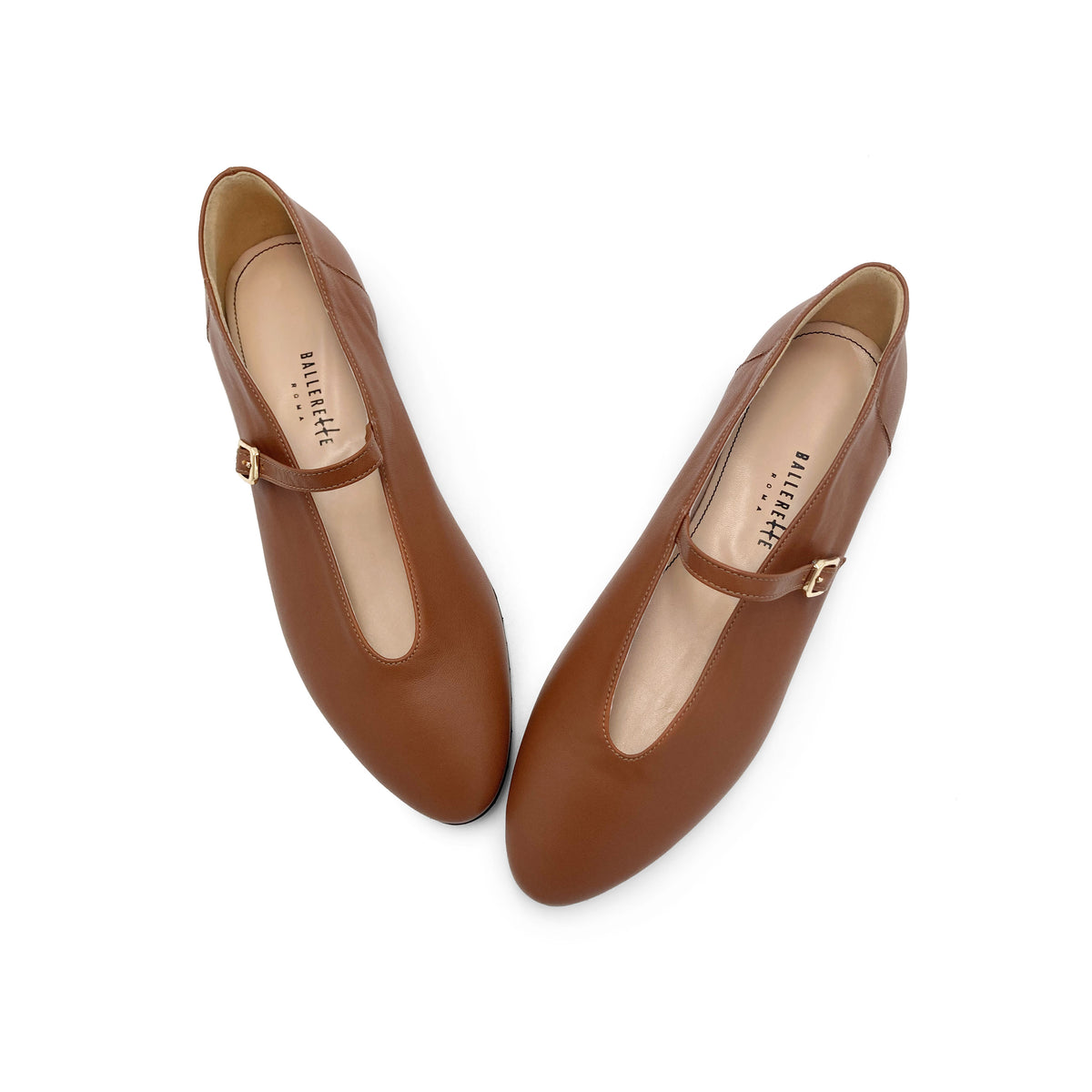 Brown leather ballet flats with V-cut and strap