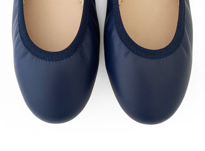 Blue ballet flats with elastic