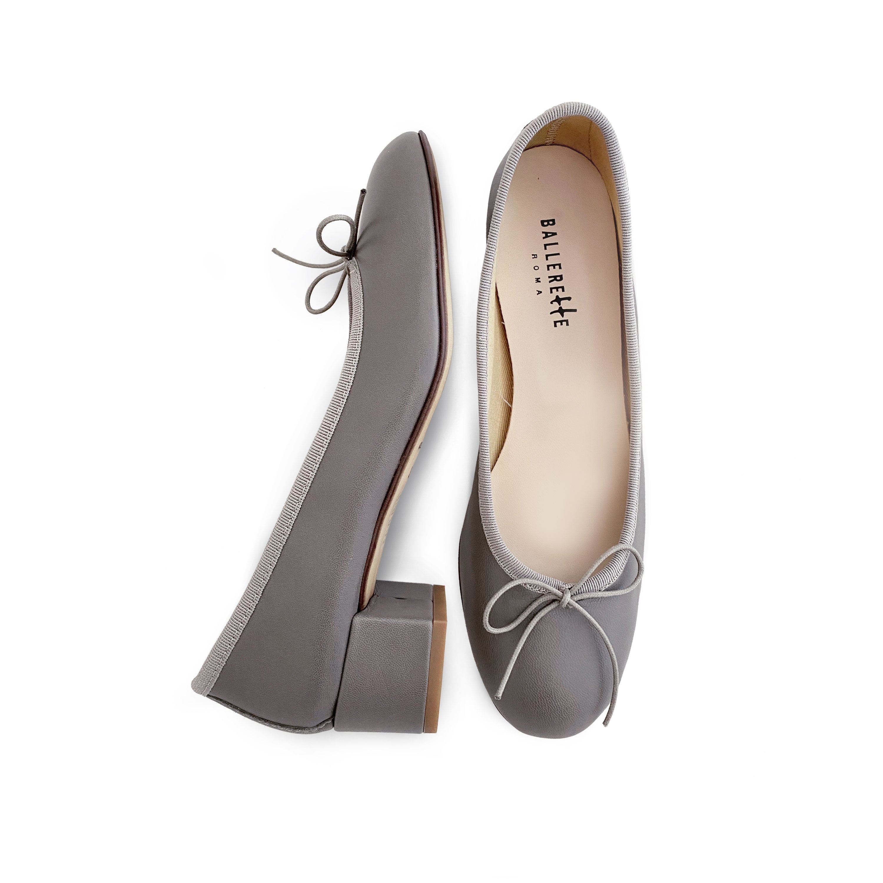 Dove gray leather ballet flats with heel