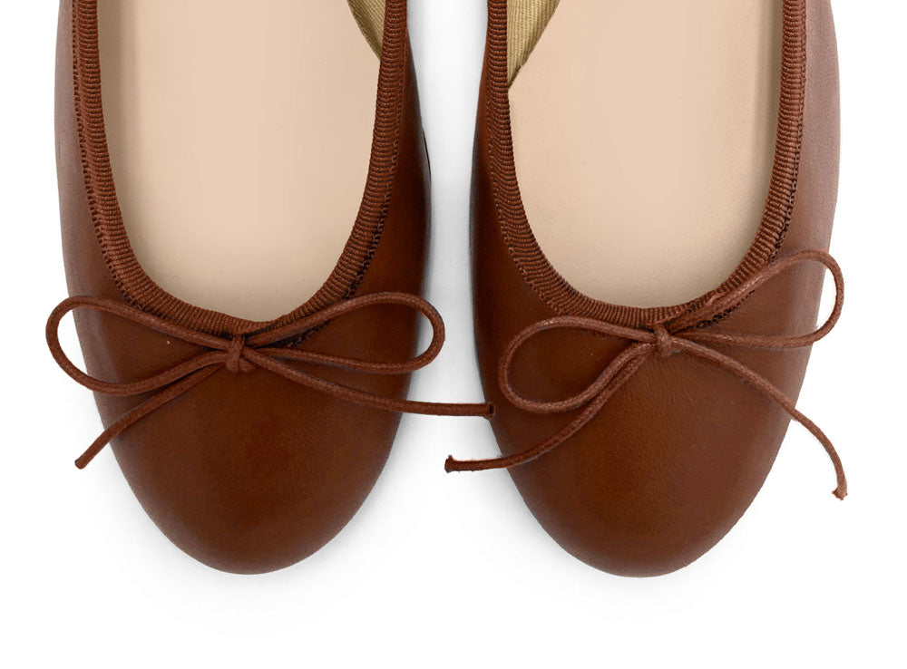 Brown leather ballet flats with heel