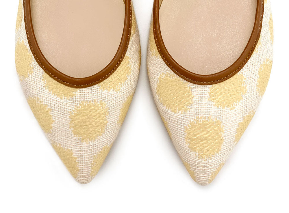 Summer Mary Jane flats in beige polka dot raffia with leather strap