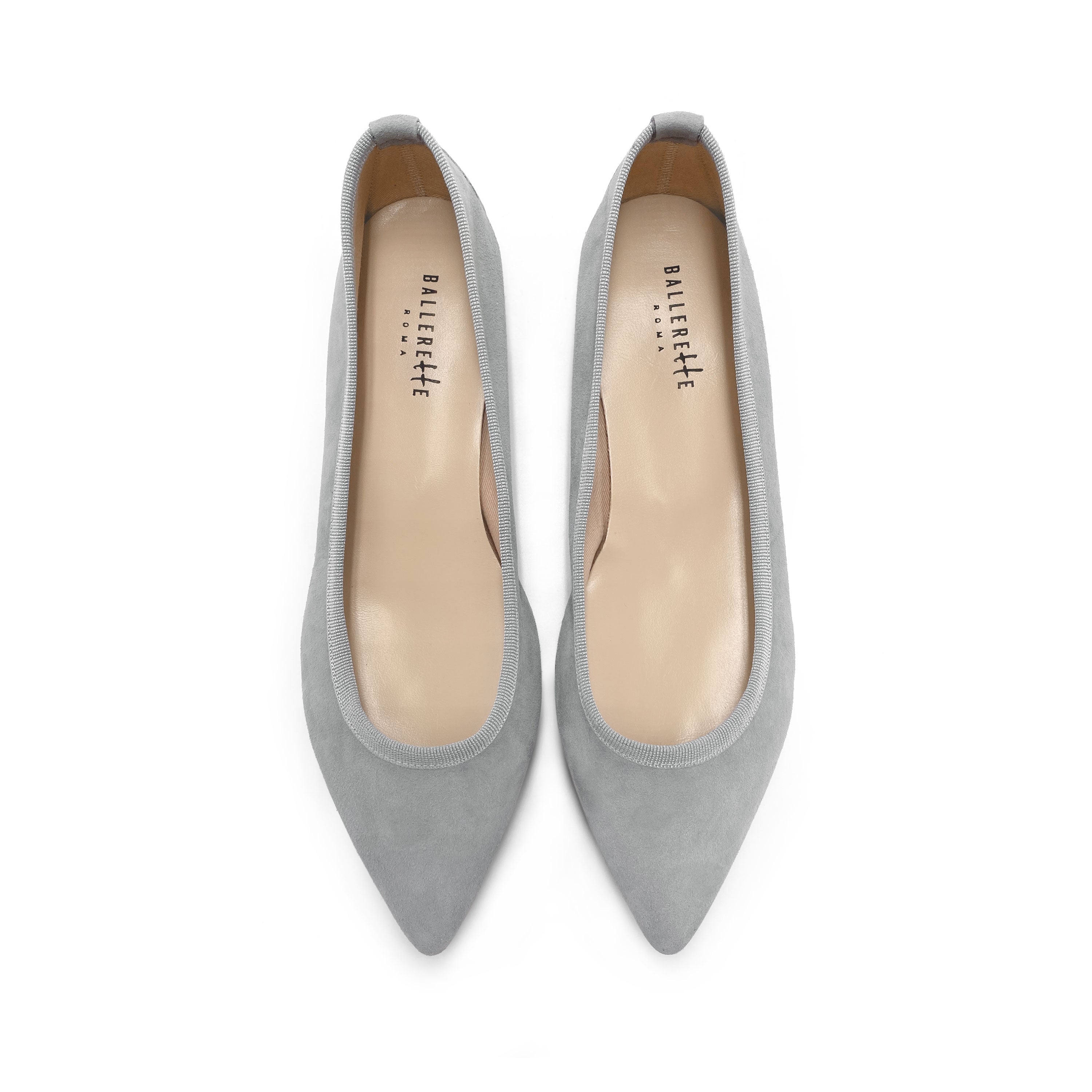 Pointed ballet flats in gray suede