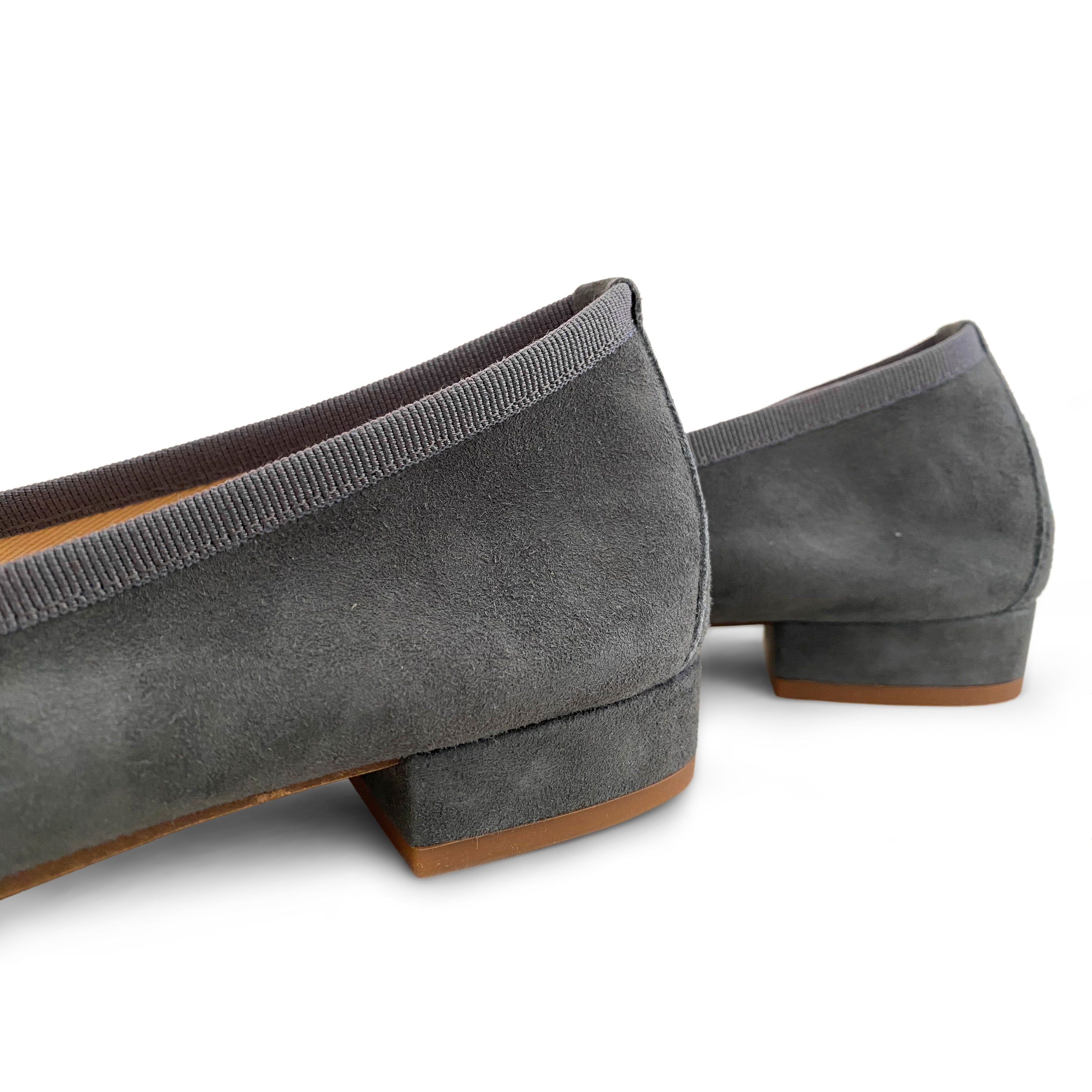 Pointed toe dark gray suede ballet flats