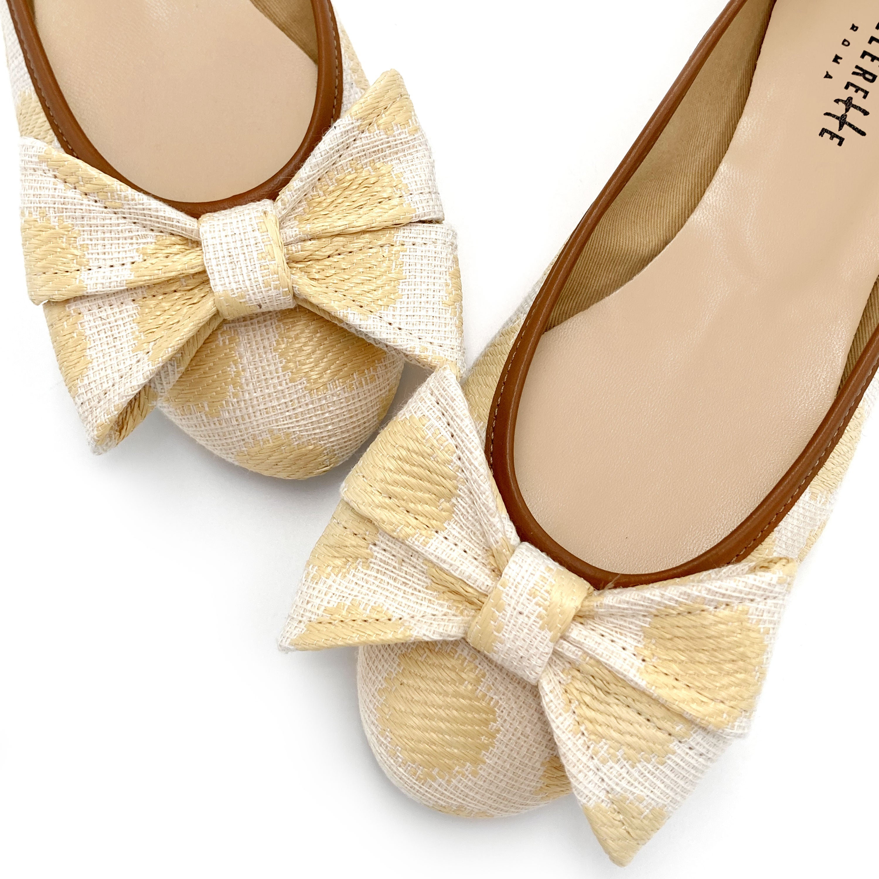 Summer polka dot raffia ballerinas with bow