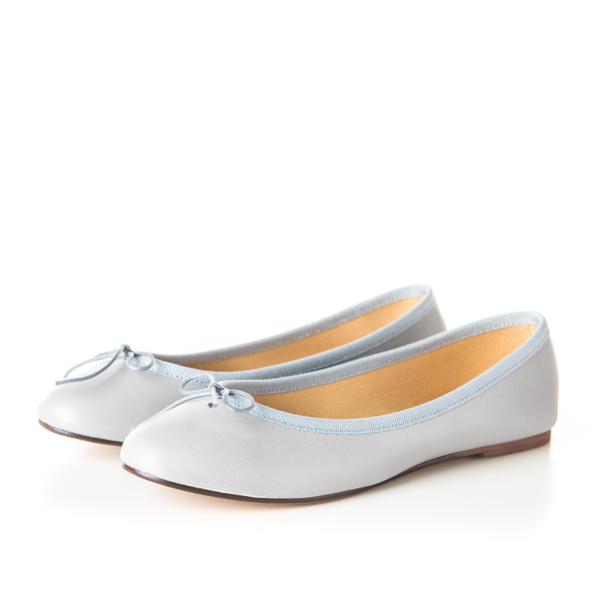 Light gray leather ballet flats