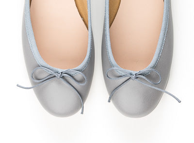 Light gray leather ballet flats