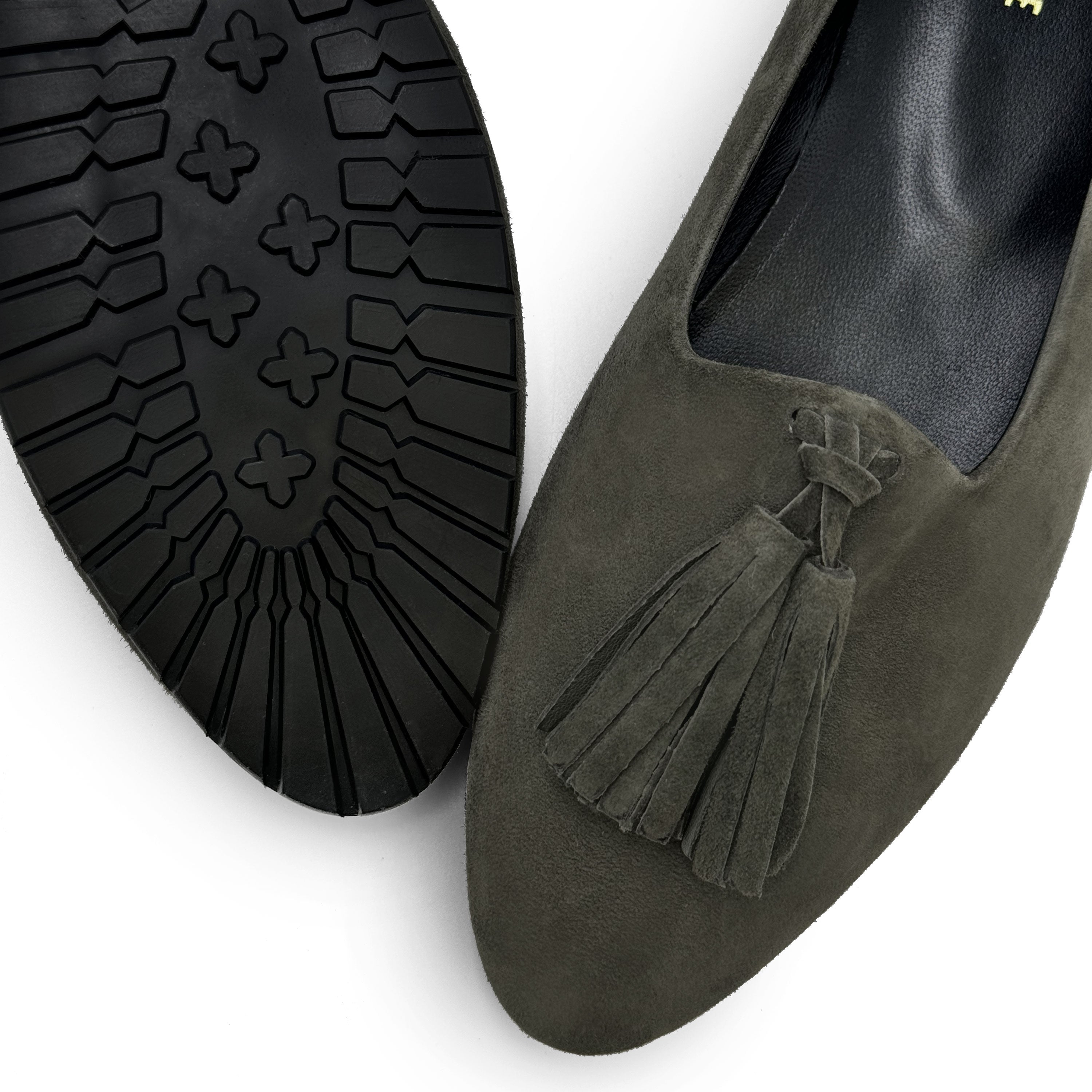 Forest green women moccasins with tassels