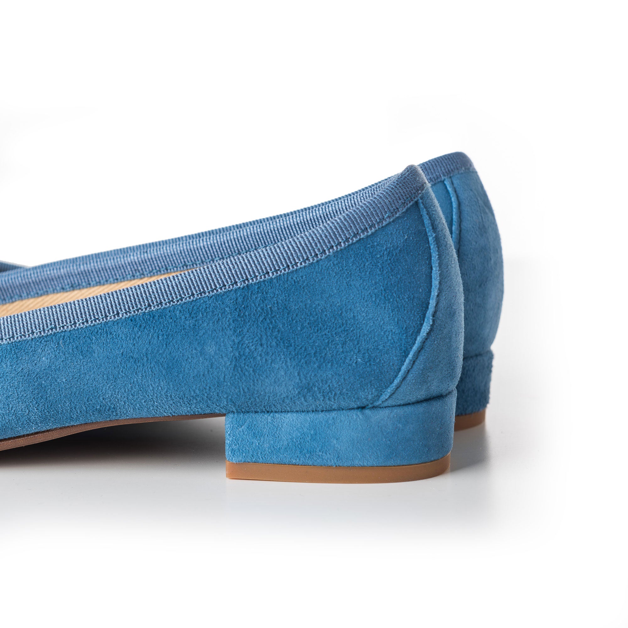 Cerulean suede little heel ballerinas