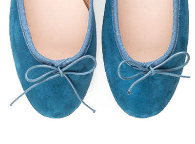 Cerulean suede little heel ballerinas