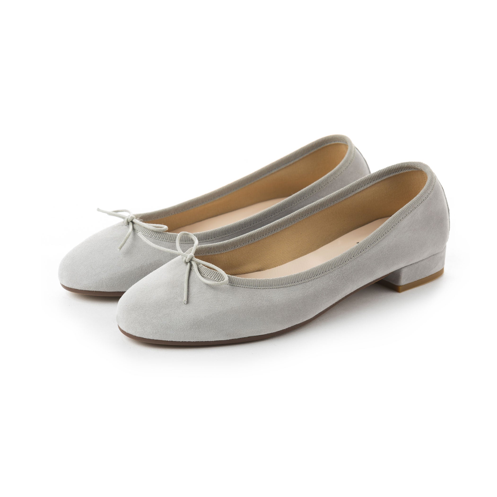 Light gray suede medium heel ballerinas