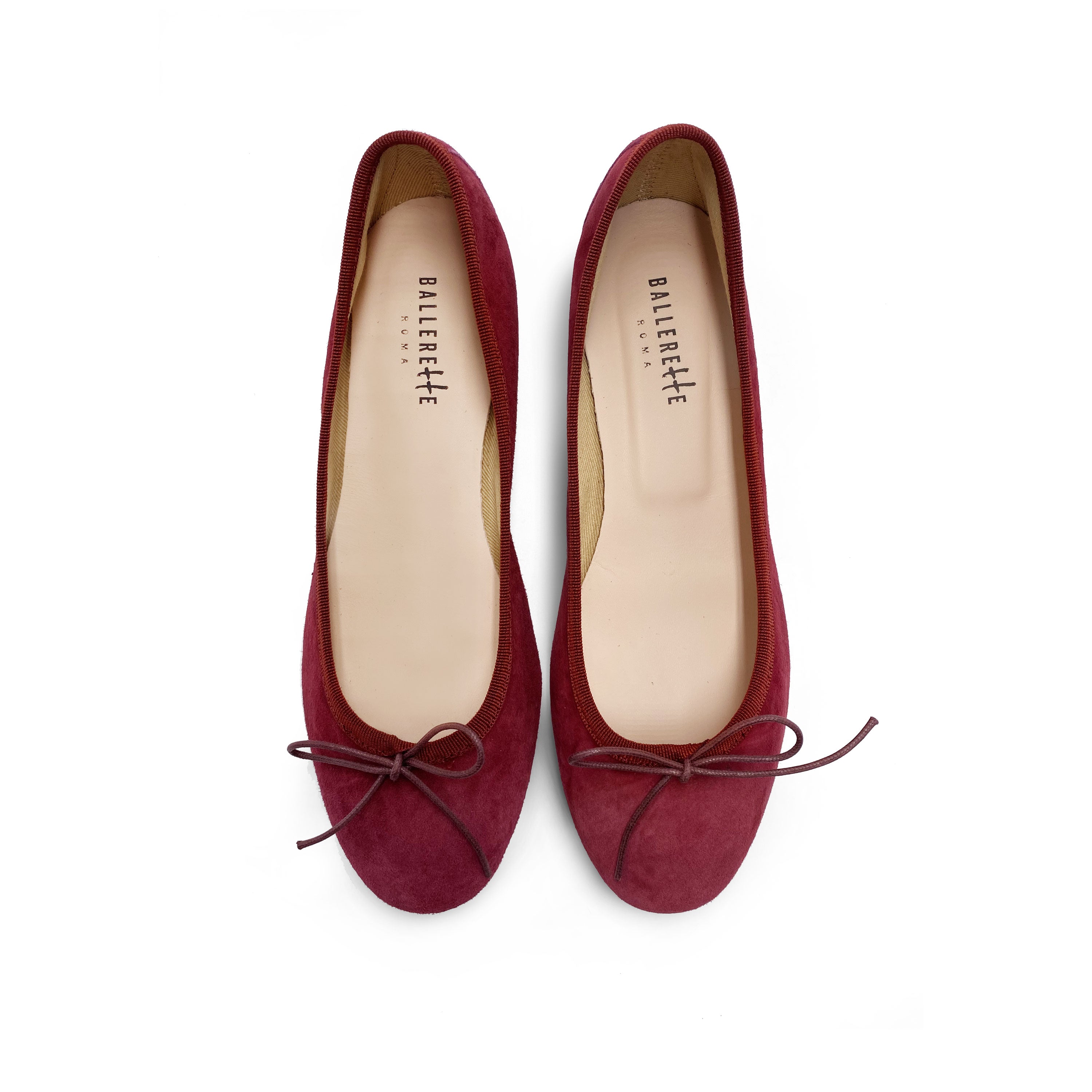 Burgundy suede little heel ballet flats, adjustable string