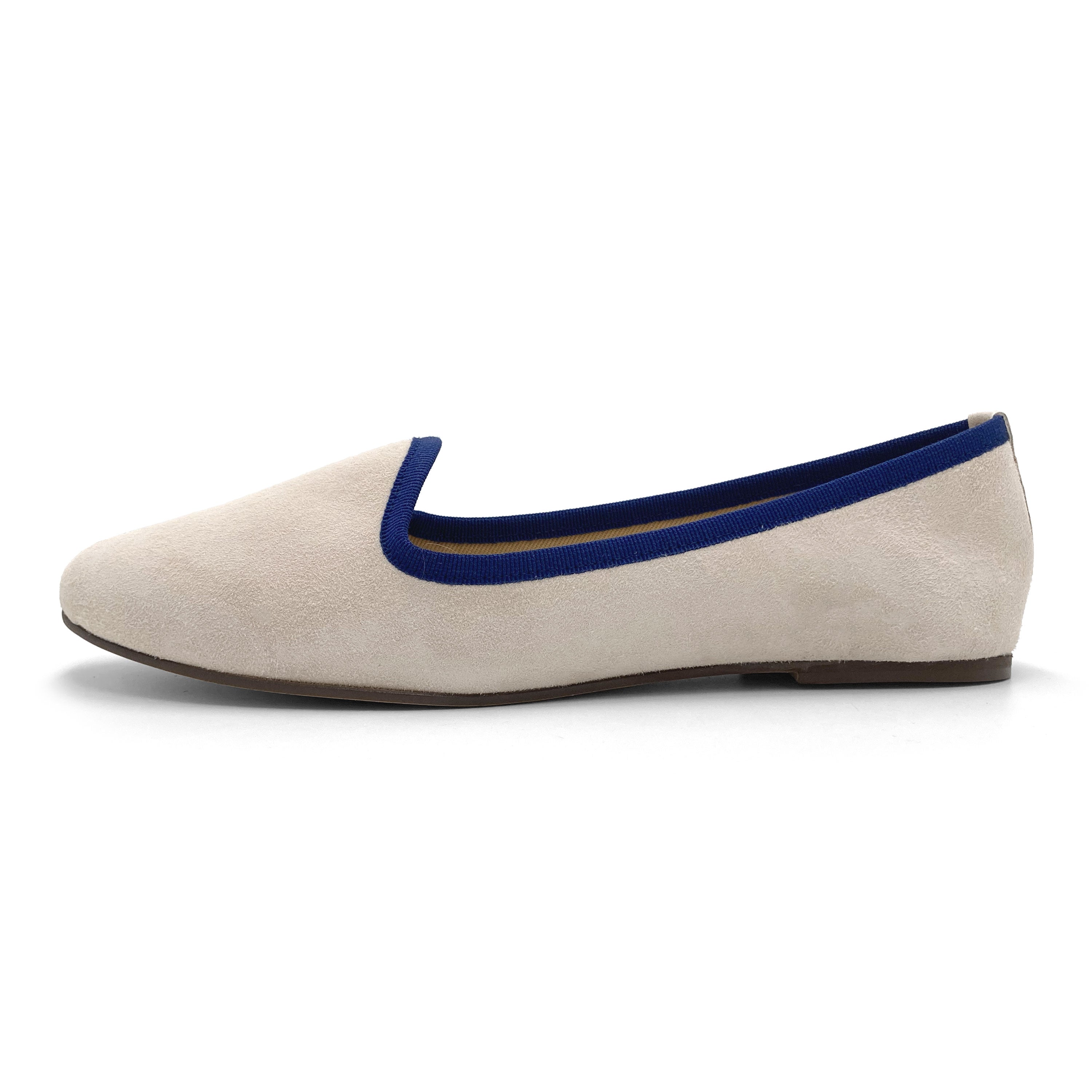 Women’s loafers in beige suede with blue details