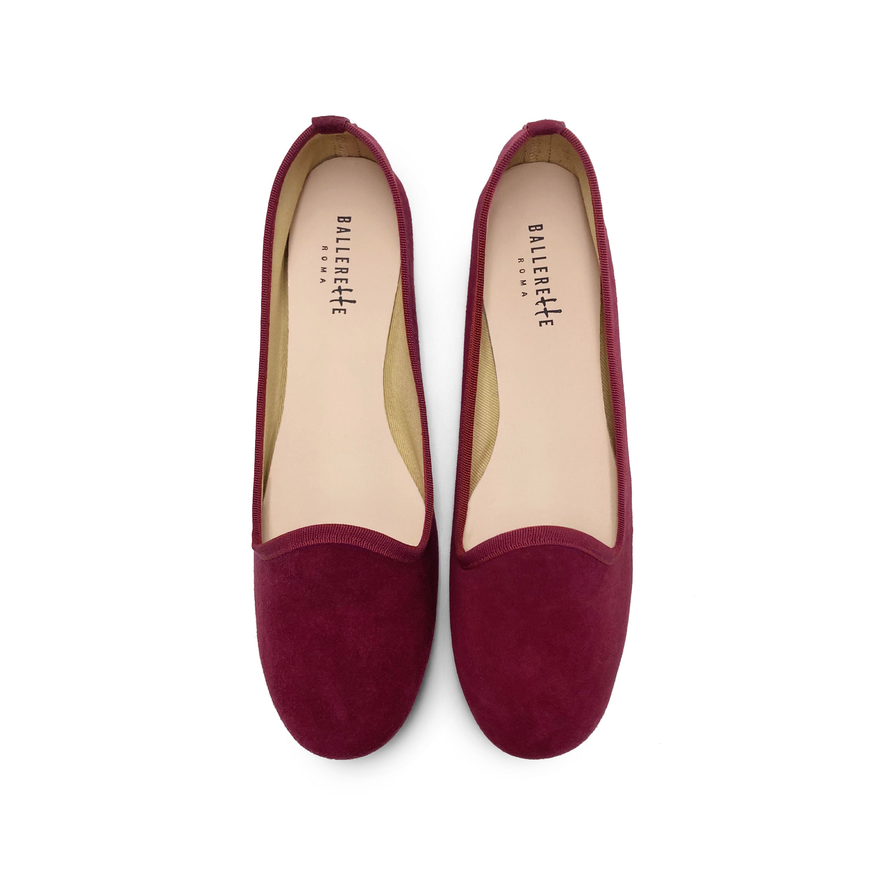 Women loafers in burgundy suede