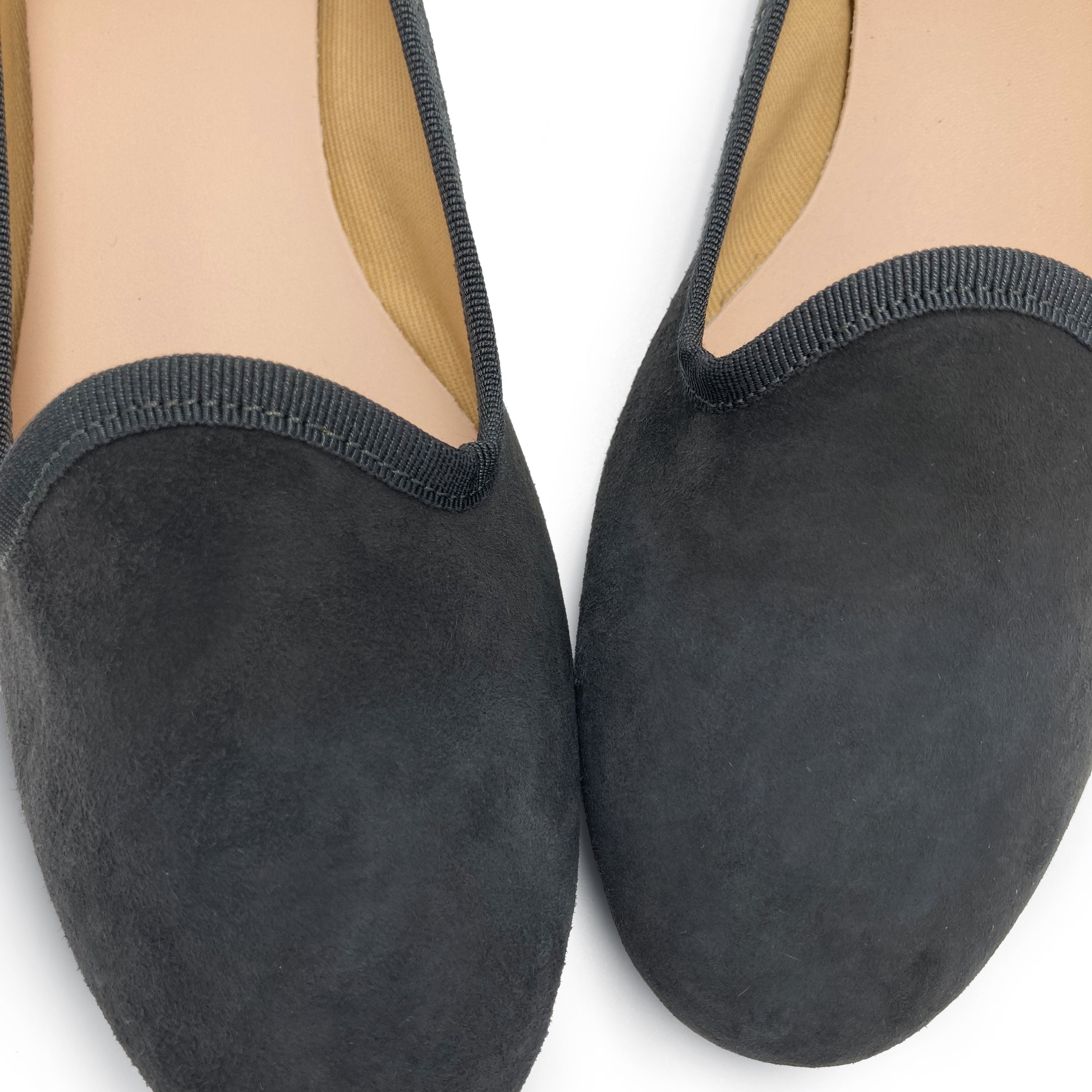 Gray women loafers in suede