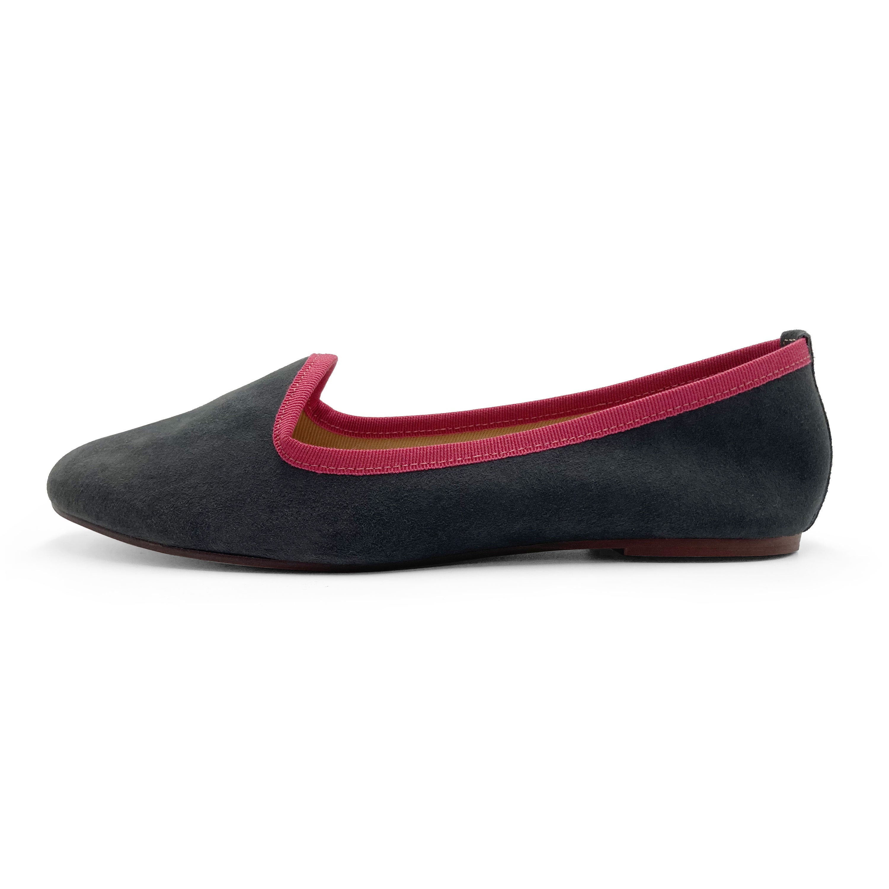 Women loafers in smoke grey suede and pink detail