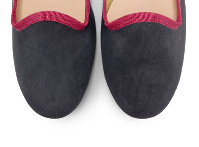 Women loafers in smoke grey suede and pink detail