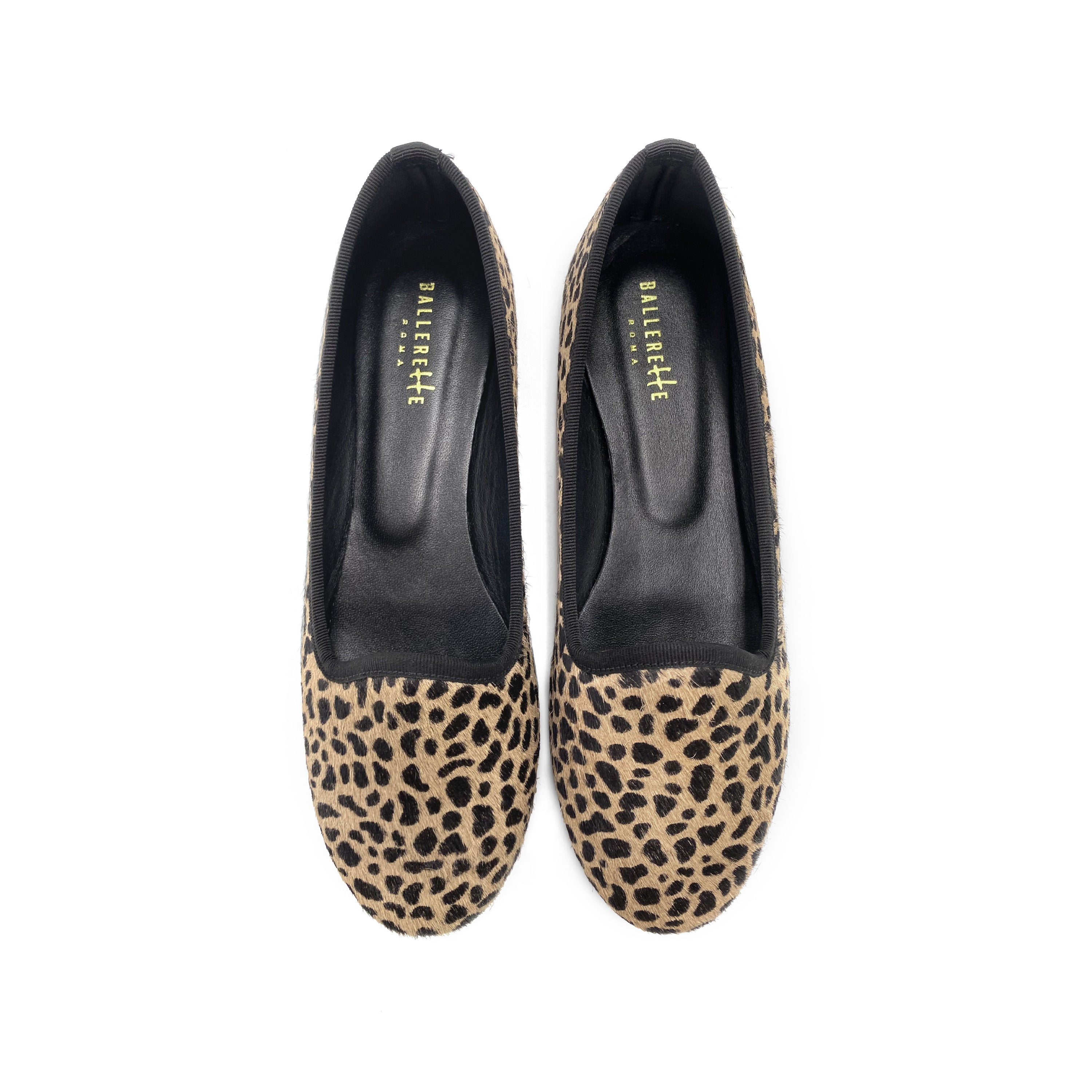Women's spotted loafers
