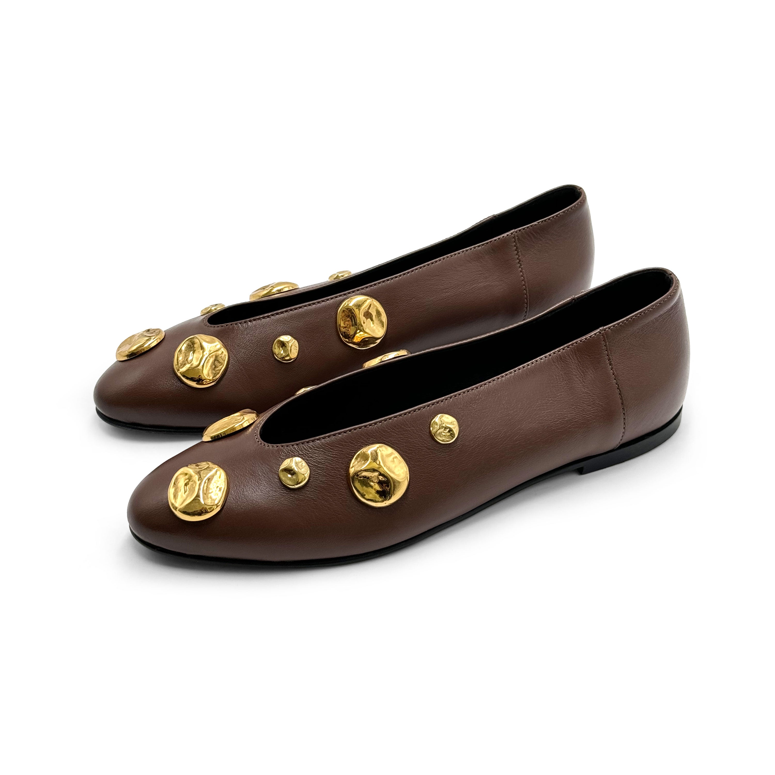 Brown leather ballet flats with V-cut and gold studs