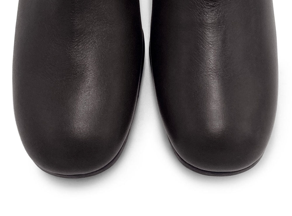 Comfortable brown ankle boots with heels